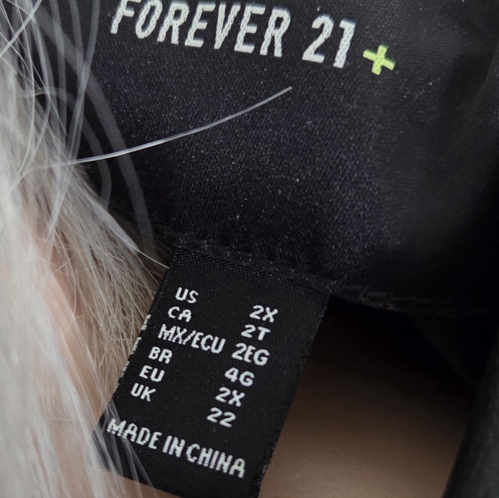 Forever 21 Black Faux Leather Jacket Size 2X - Picture 2 of 11